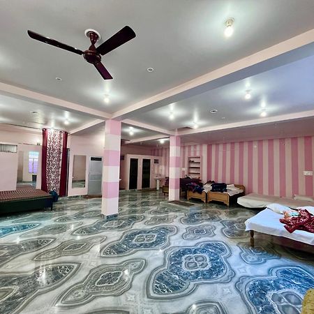 Trilok Residency - Dashashwamedh Varanasi Exterior photo